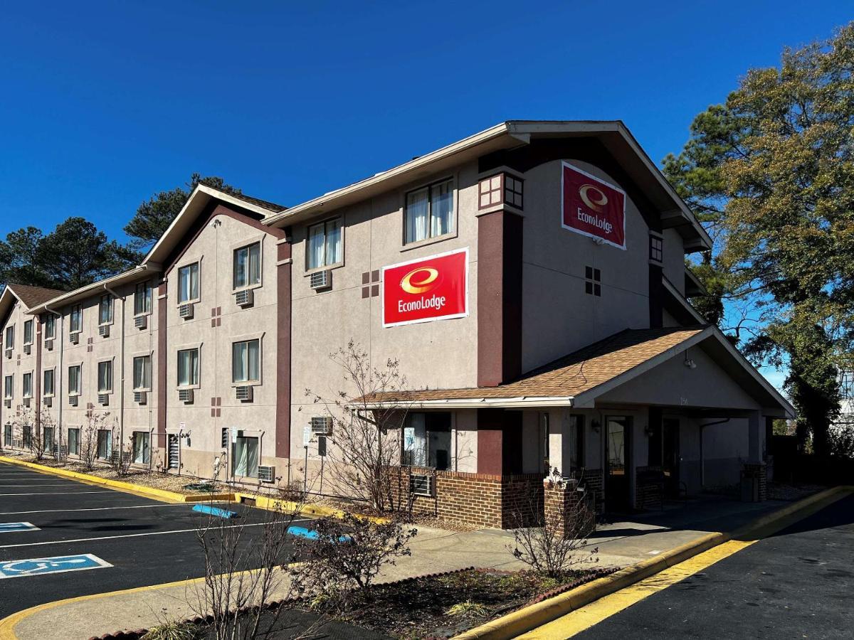 Econo Lodge Spring Lake Bagian luar foto